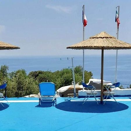 Ikaria Studios Manganítis 外观 照片