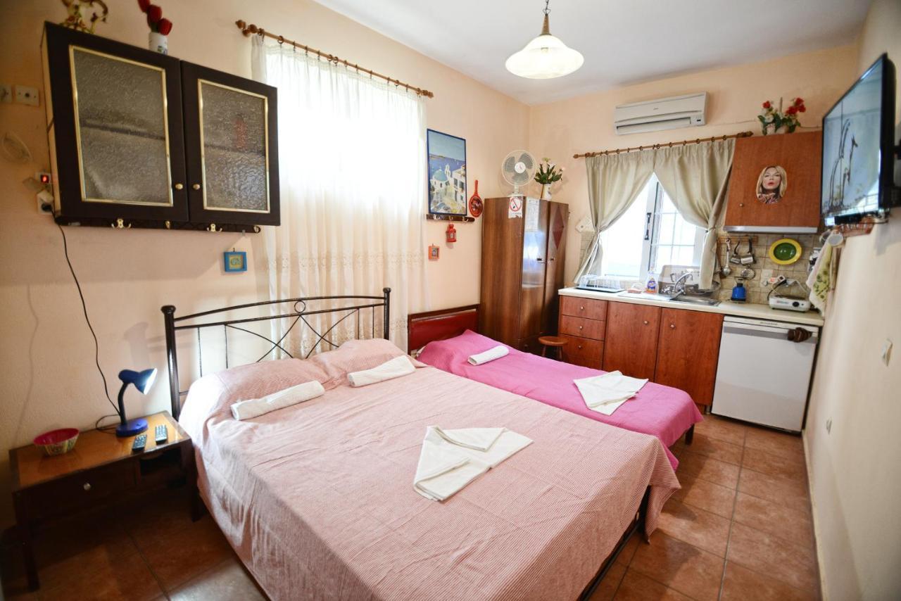 Ikaria Studios Manganítis 外观 照片
