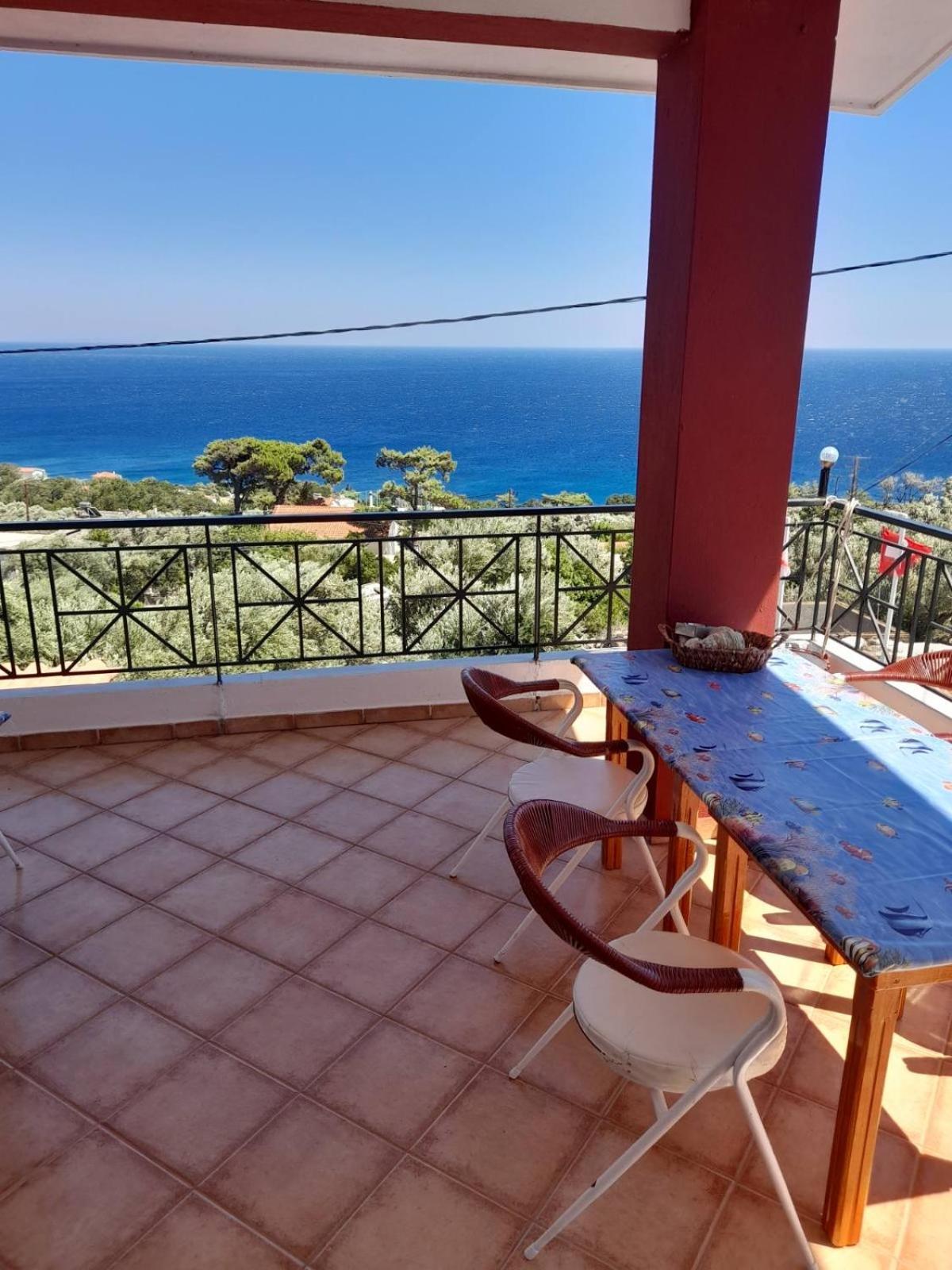 Ikaria Studios Manganítis 外观 照片