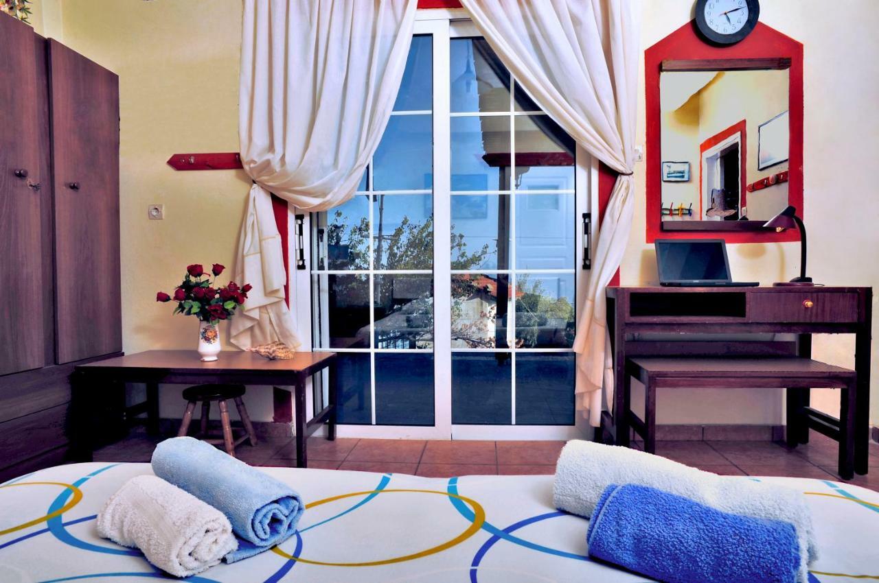 Ikaria Studios Manganítis 外观 照片